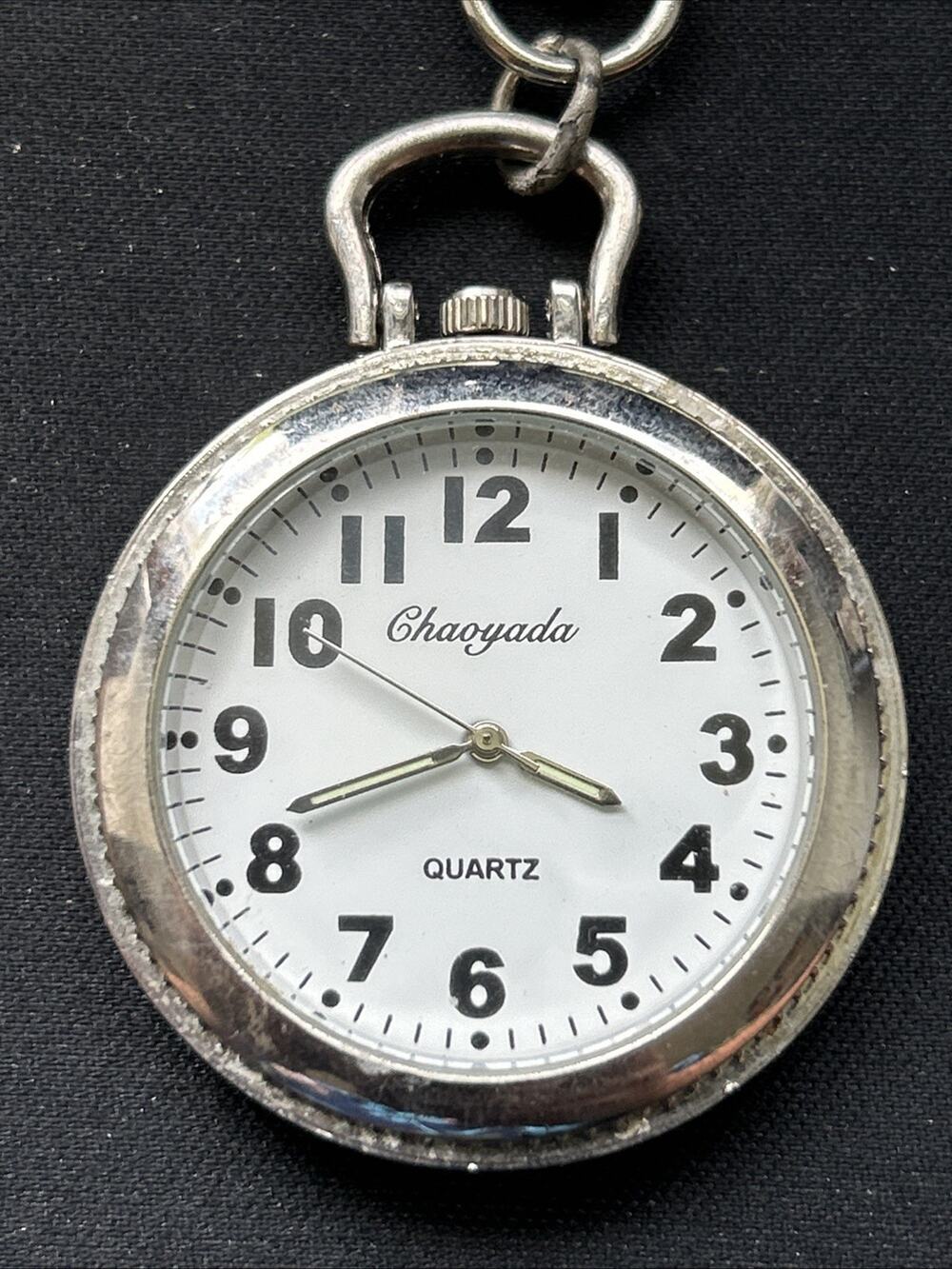 Chaoyada Silver Tone Clip On Watch